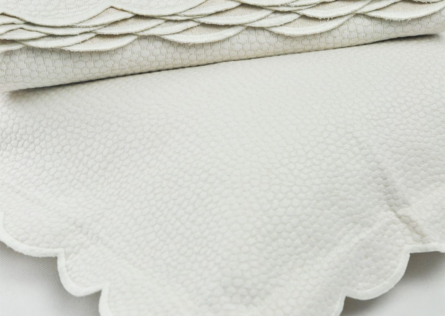 Colcha Queen Granite Bege com Porta travesseiros