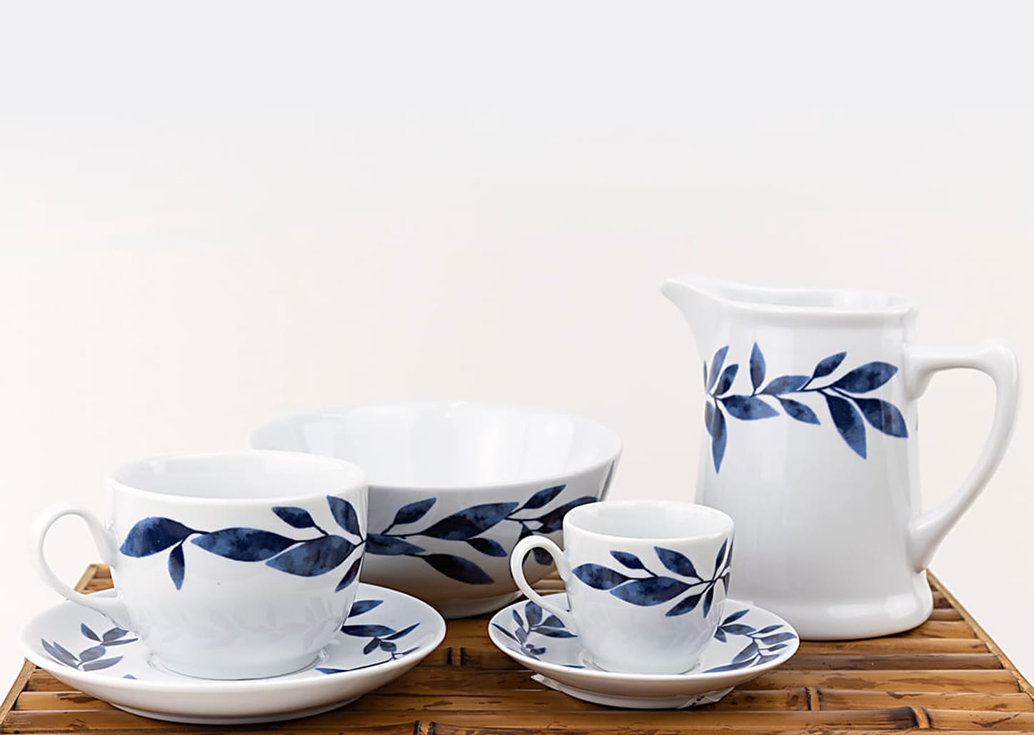 Xícara para Café Blue Pottery com Pires