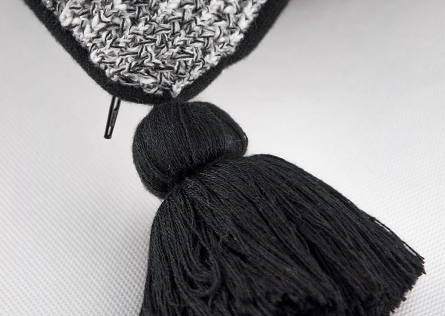 Almofada de Tricot Mescla Preto