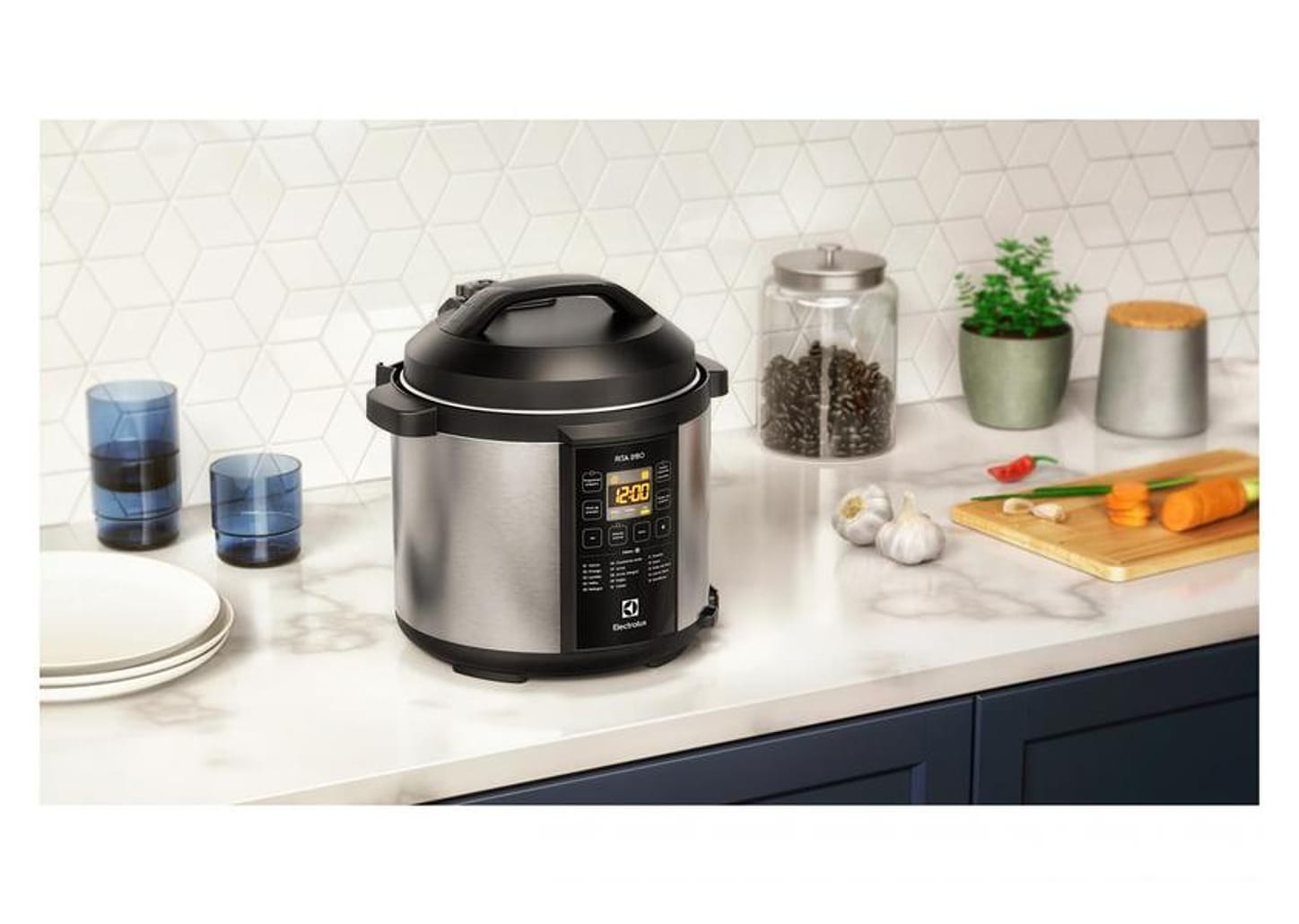Panela de Pressão Elétrica Electrolux Digital - PCC20 1000W Controle de Temperatura