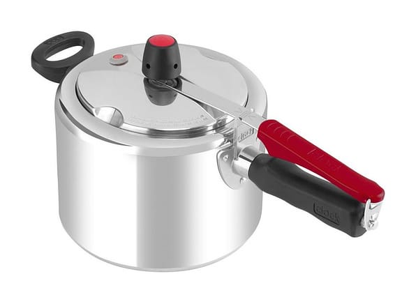 Panela de Pressão Clock Original Polida 4,5L com Fechamento Interno