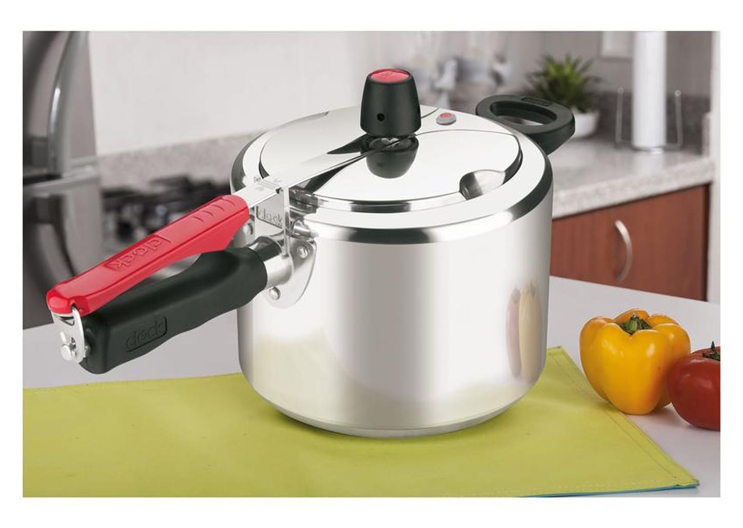 Panela de Pressão Clock Original Polida 4,5L com Fechamento Interno