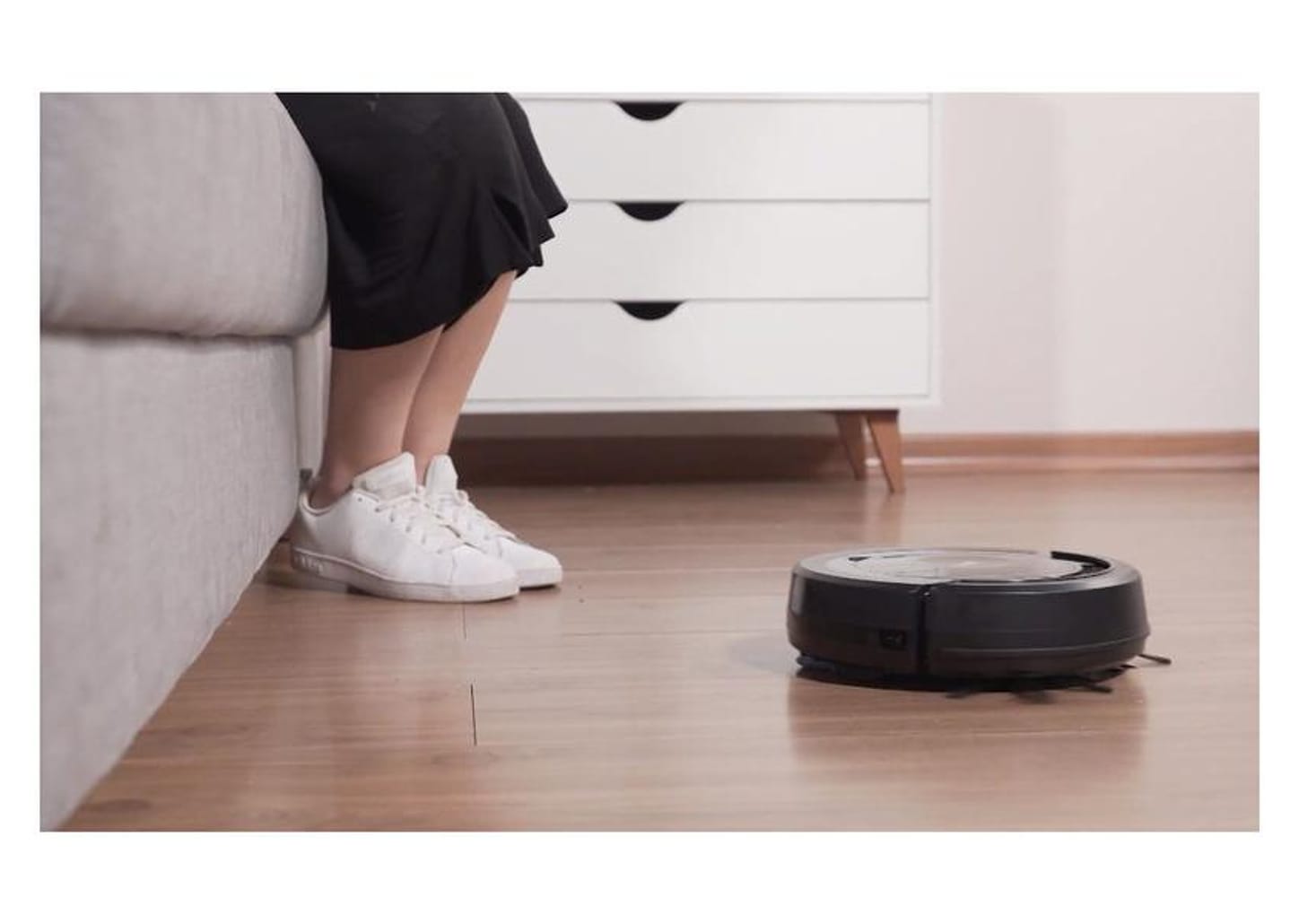 Robô Aspirador de Pó Wap - Robot W100