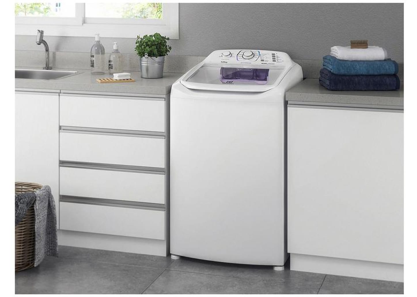 Lavadora de Roupas Electrolux LAC12 12Kg Cesto Inox 12 Programas de Lavagem