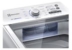 Lavadora de Roupas Electrolux Essential Care 14Kg Cesto Inox 11 Programas de Lavagem Branca