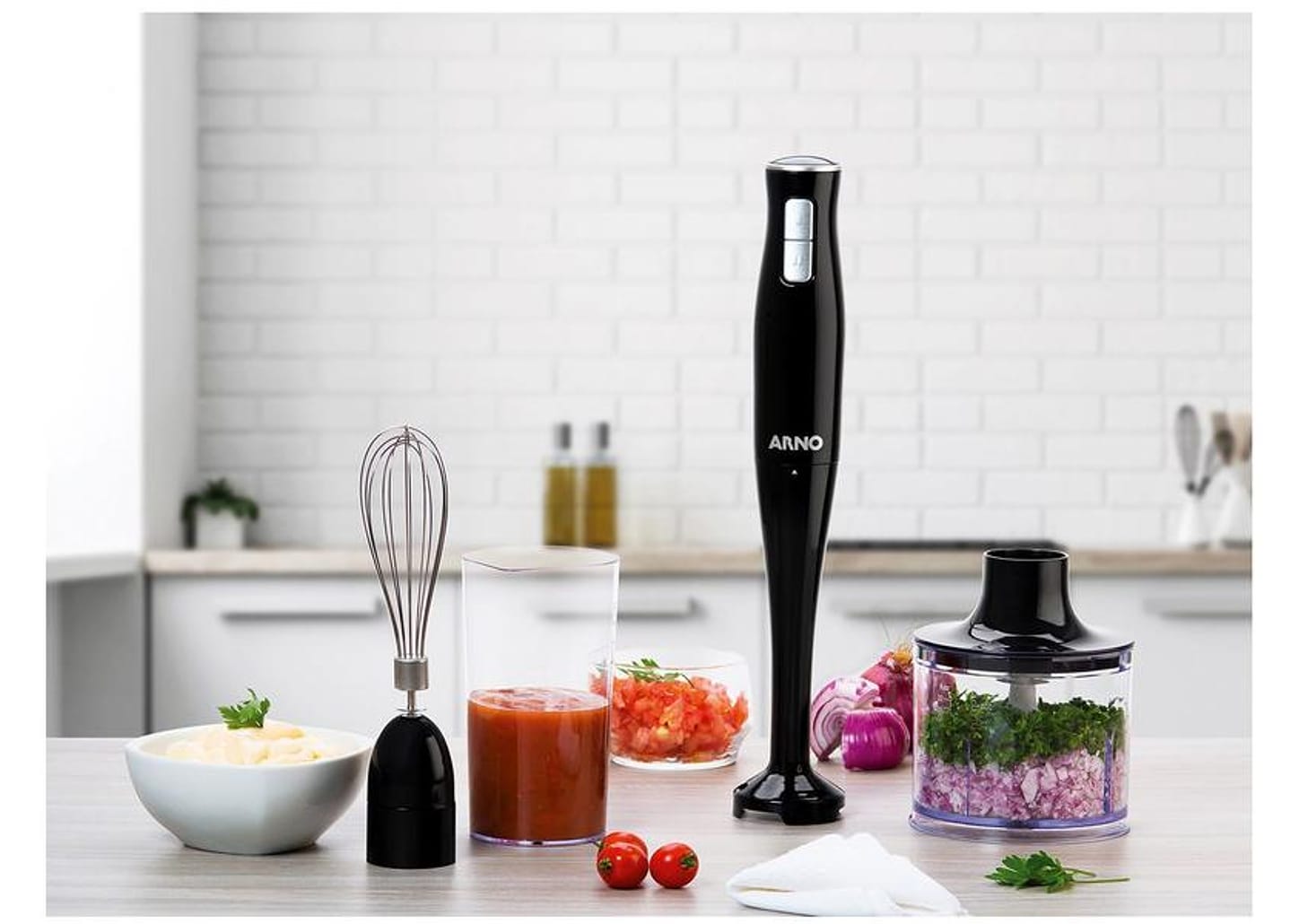 Mixer Arno 3 em 1 400W Preto Turbomix MX31 2 Velocidades com Copo Medidor