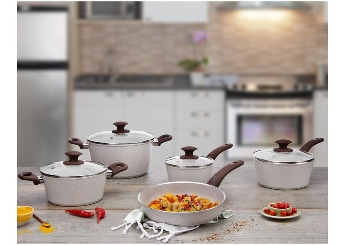 Jogo de Panelas Brinox Revestimento Cerâmico de Alumínio Vanilla 5 Peças Optima