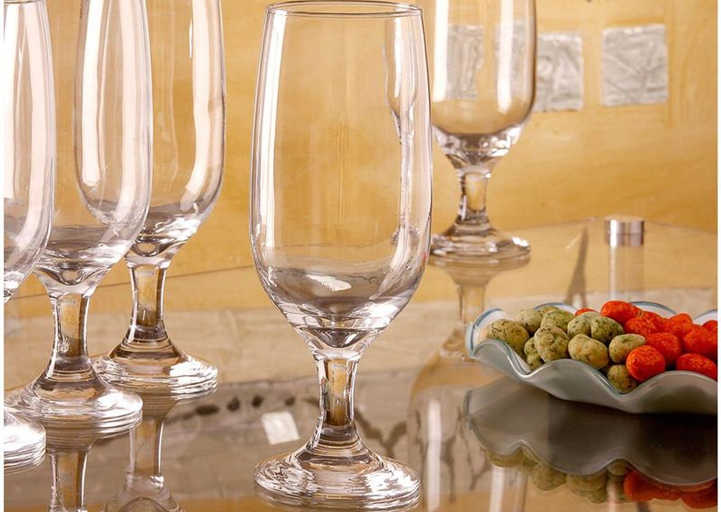 Conjunto de Taças de Vidro para Cerveja 6 Peças 300ml Nadir Floripa 7732