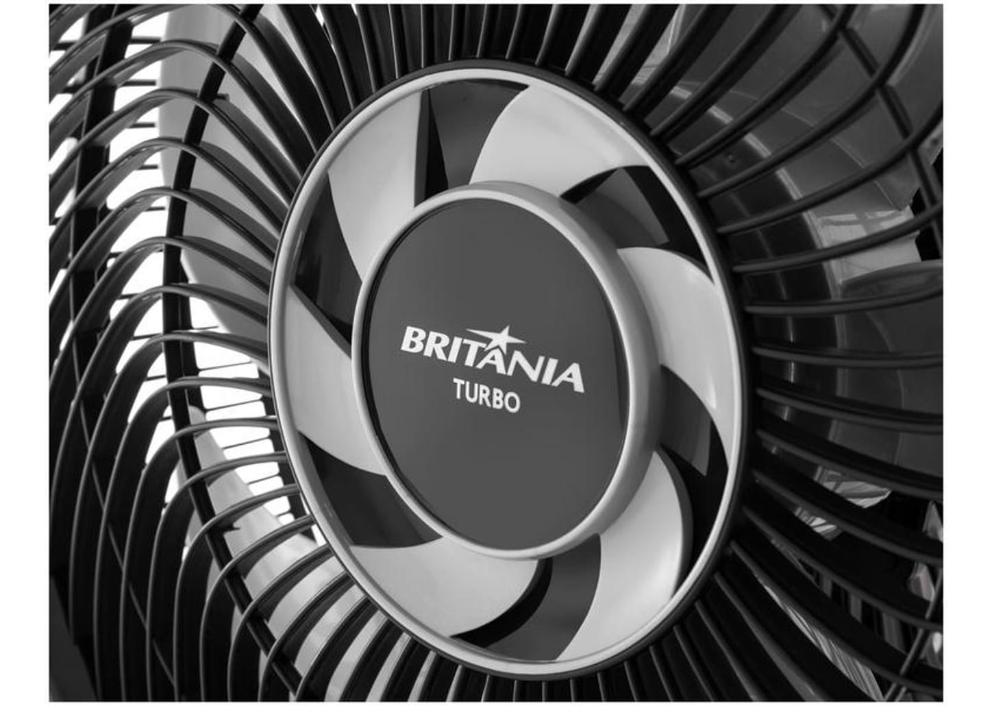 Ventilador de Mesa Britânia BVT410 Turbo 47,5cm 3 Velocidades