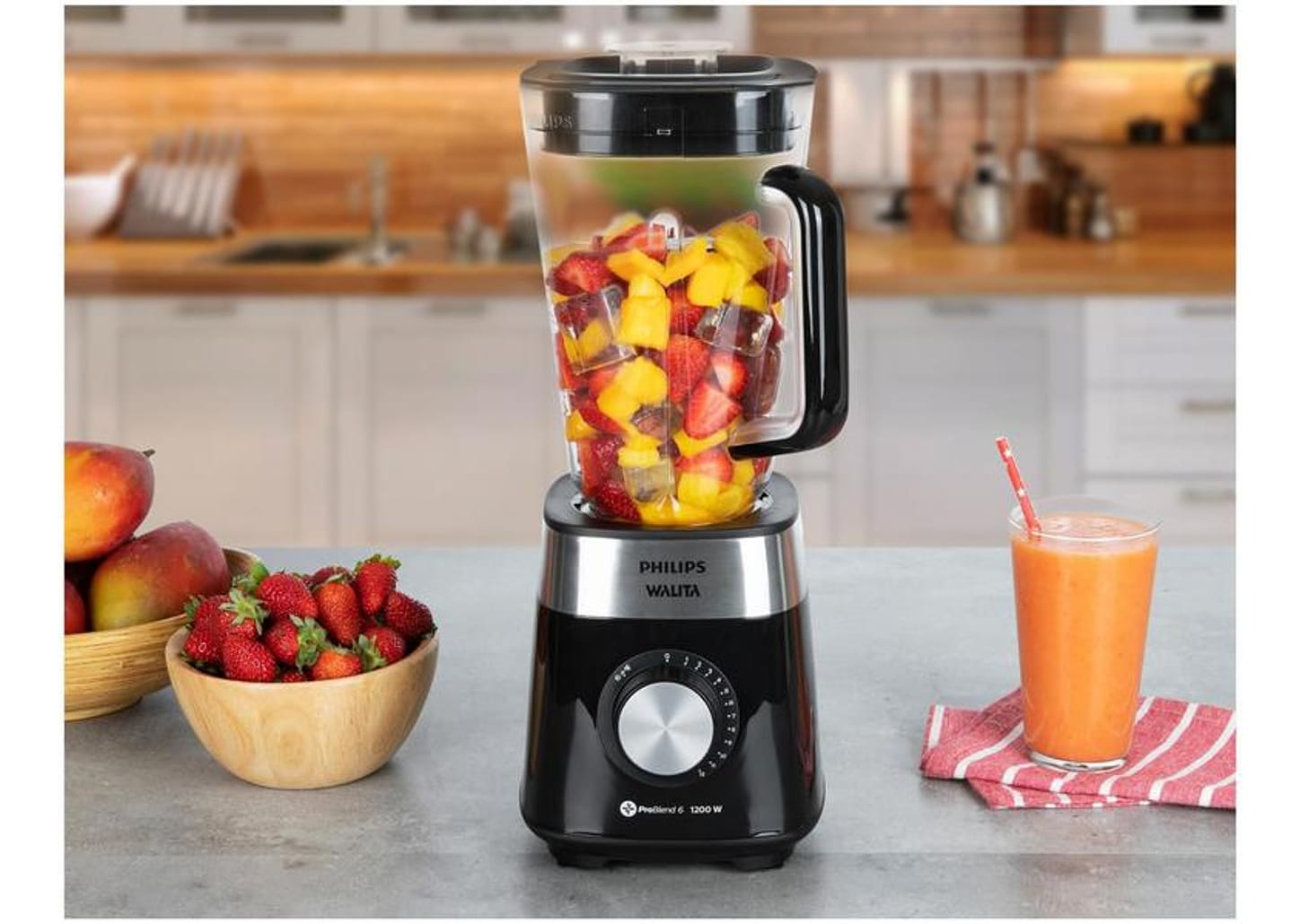 Liquidificador Philips Walita Serie 5000 RI2242/91 - Preto 12 Velocidades + Pulsar 1200W