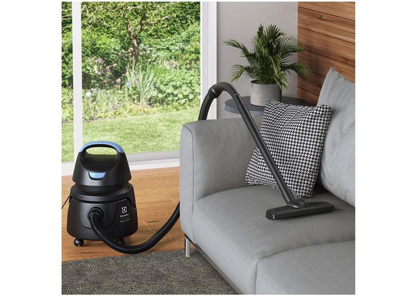 Aspirador de Pó e Água Electrolux 1400W - AWD01