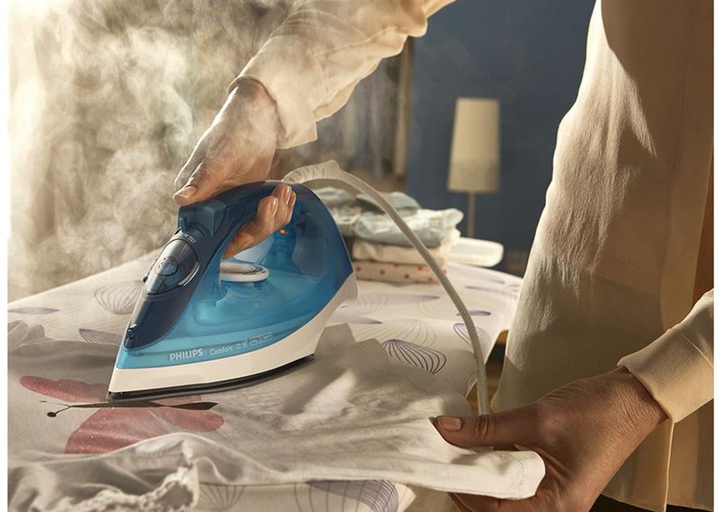 Ferro de Passar Roupa a Vapor Philips Walita - Comfort Cerâmica Azul