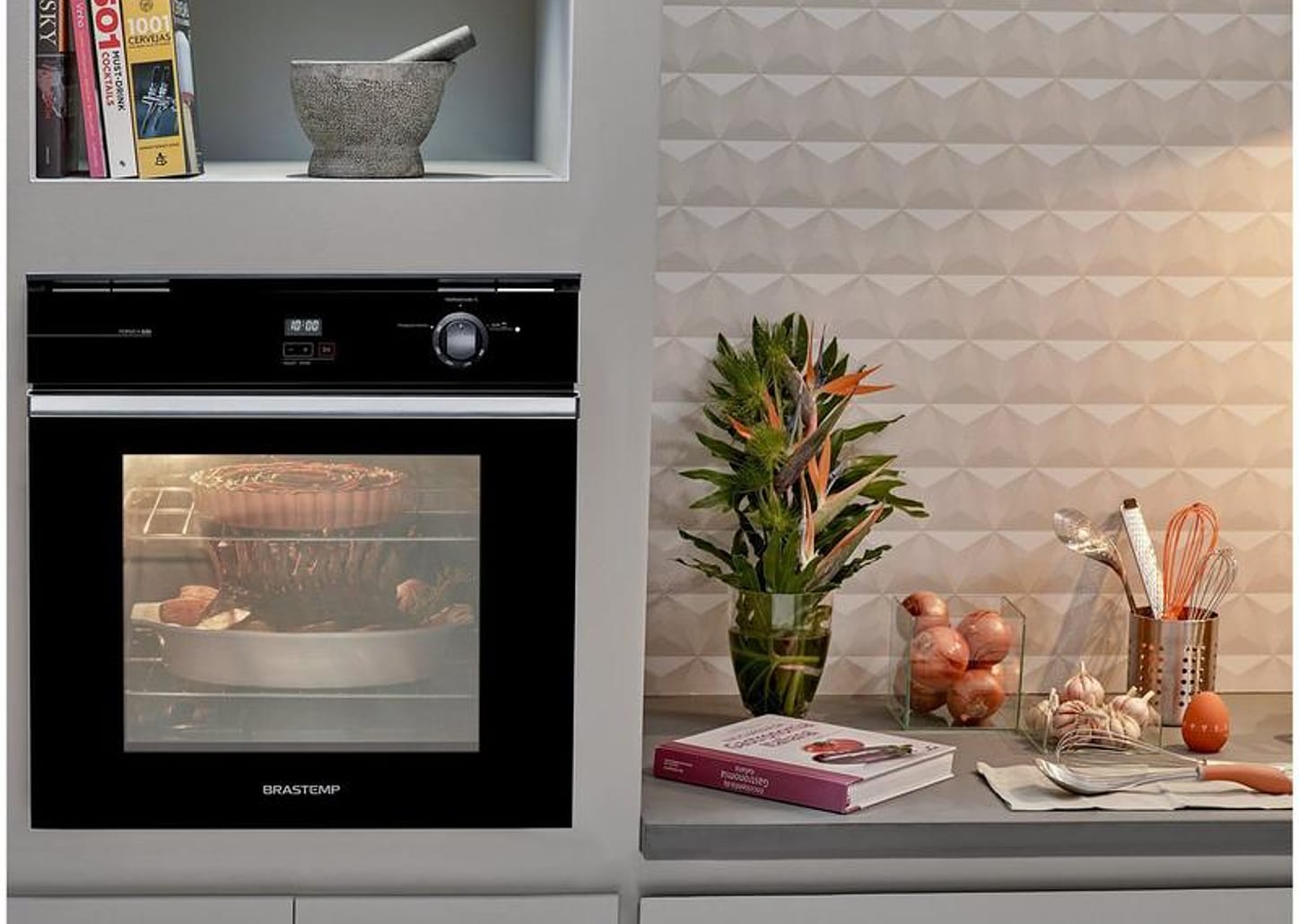 Forno a Gás de Embutir Brastemp Grill com Timer - Touch 78L Preto BOA84AE