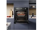 Forno a Gás de Embutir Electrolux de Convecção com Timer 80L Preto PerfectCook360 OE8GH