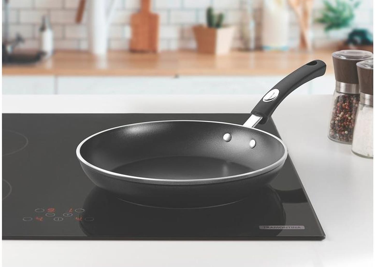 Frigideira Antiaderente Tramontina de Alumínio Mônaco Induction Preta 24cm