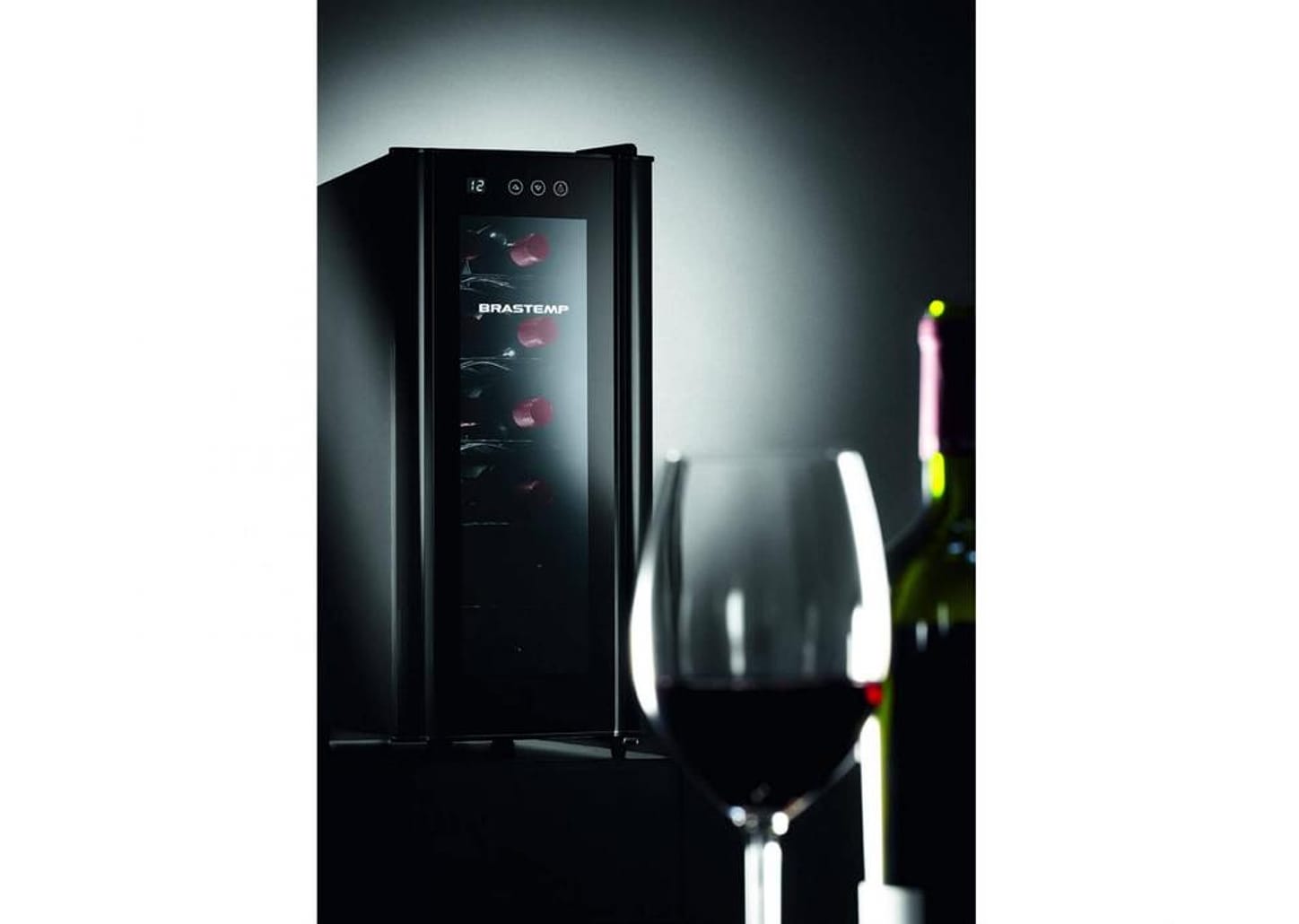 Adega Brastemp 12 Garrafas Preto All Black - BZC12BEBNA