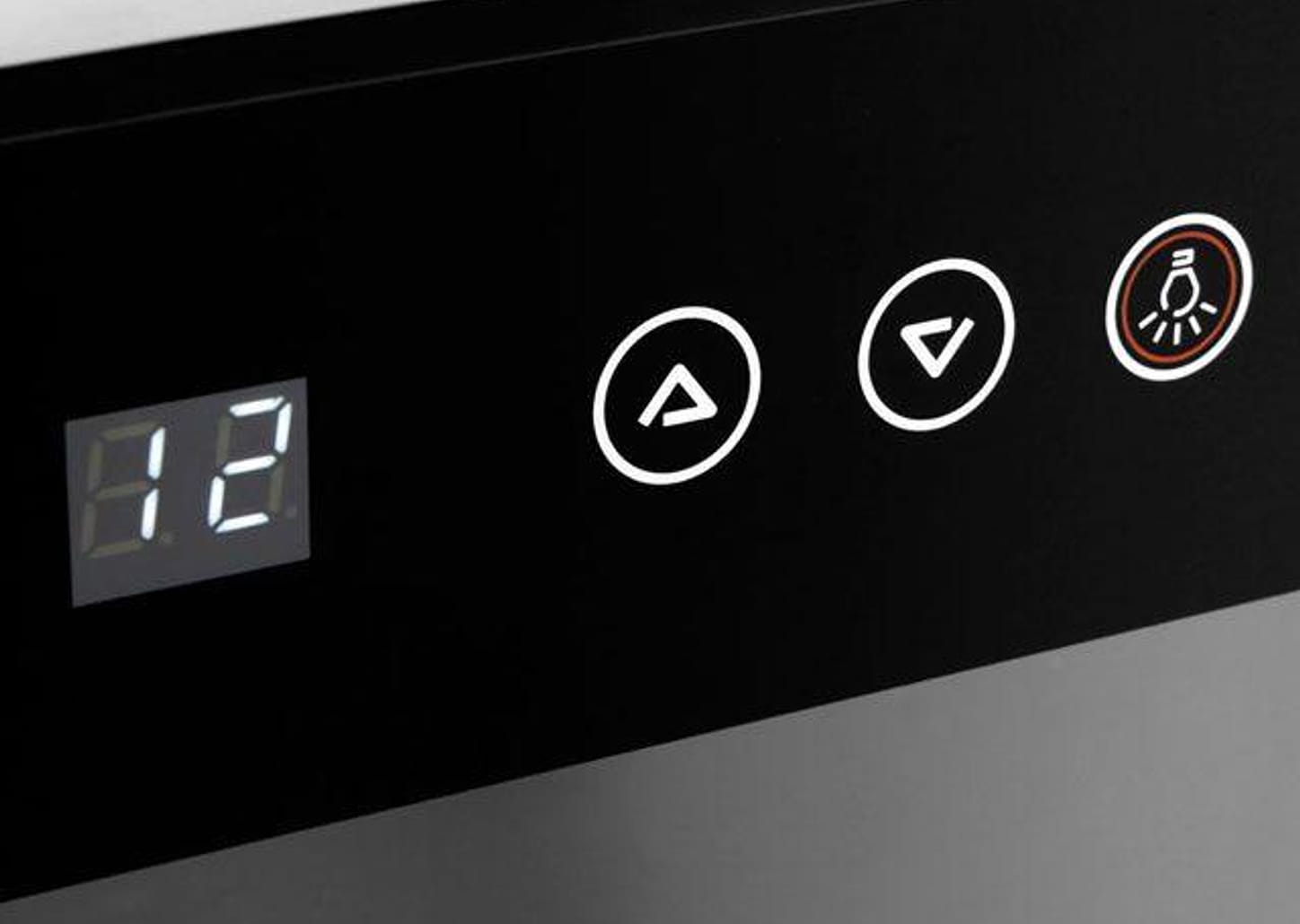 Adega Brastemp 12 Garrafas Preta Iluminação LED com Painel Eletrônico BZC12BEANA