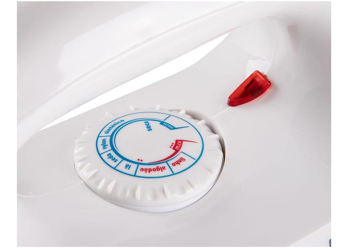 Ferro de Passar Roupa a Seco Mondial FSN-55-W - Branco