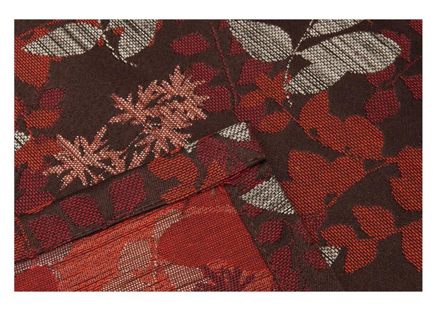 Peseira Queen 65x240cm Marrom Lartex - Jacquard Ballroom