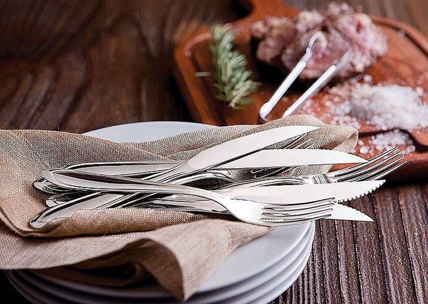 Conjunto de Talheres 91 Peças Tramontina Laguna 66906/890