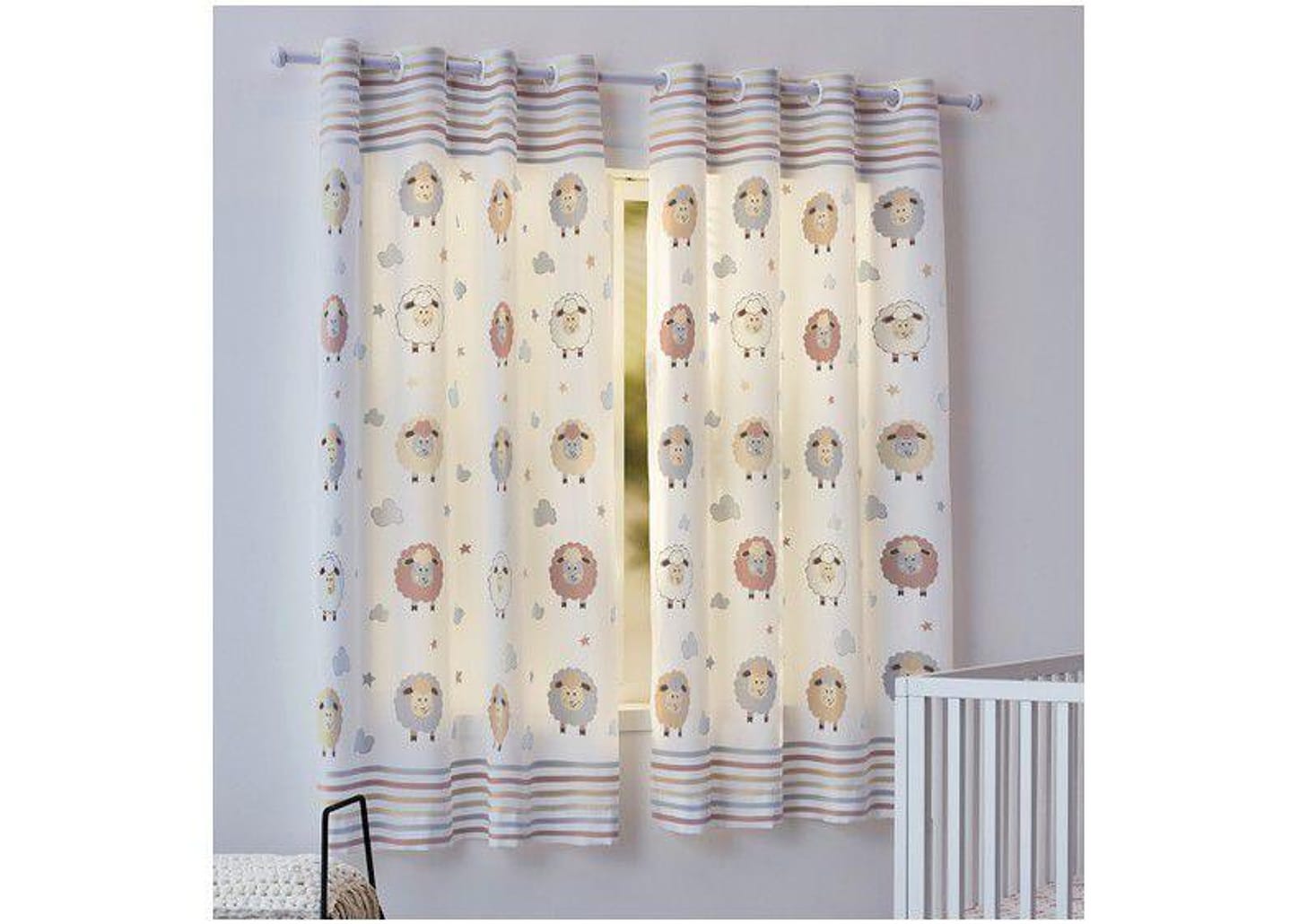 Cortina Infantil Santista Carneiros Londres Pompom 180x280cm