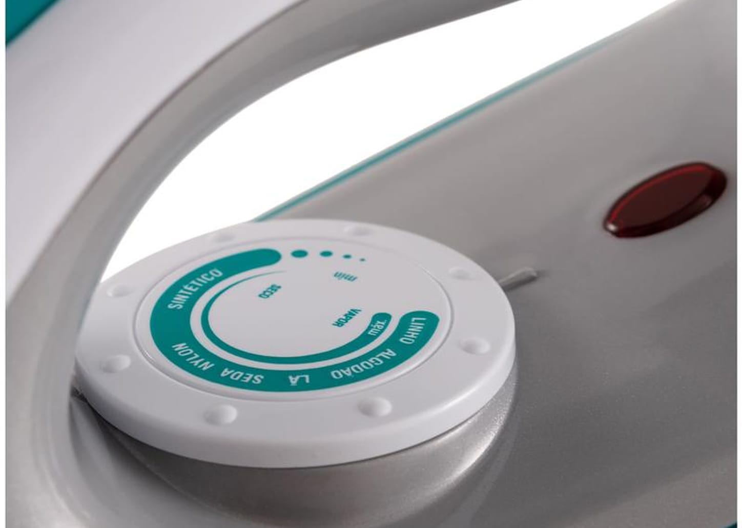 Ferro de Passar Roupa a Vapor Mondial - Lar FVN-01-G Branco e Verde