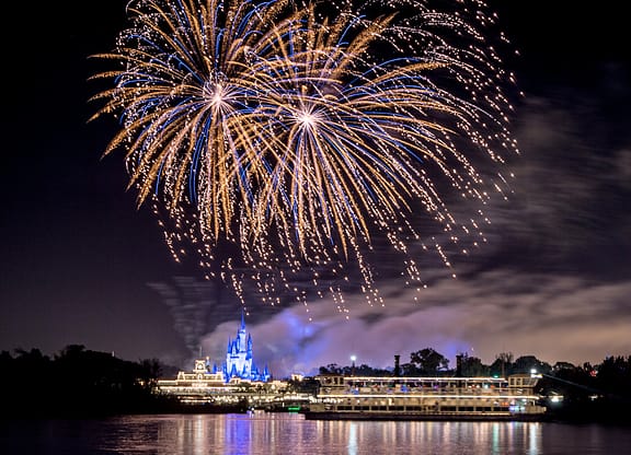 Presentes para a lua de mel Orlando - Fogos de artfício no barco
