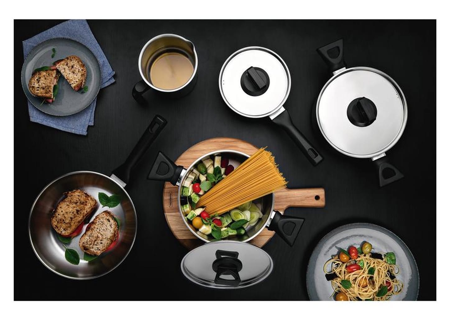 Jogo de Panelas Tramontina Inox 5 Peças 65180/514 Brava