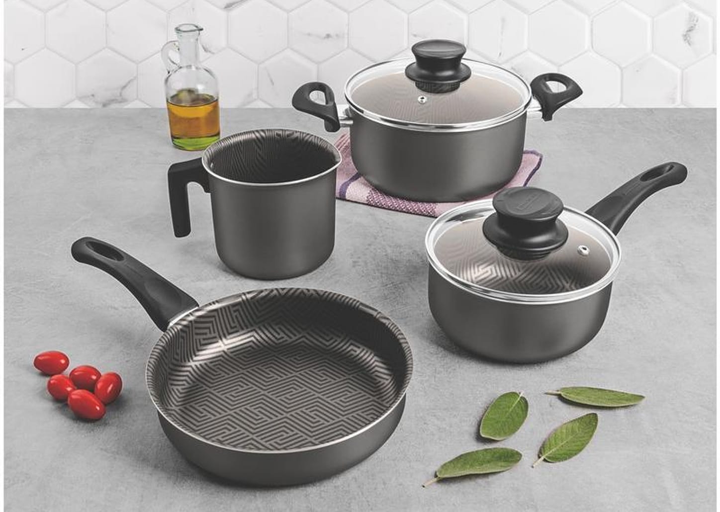 Jogo de Panelas Tramontina Antiaderente de Alumínio Grafite 4 Peças Paris 28599/621