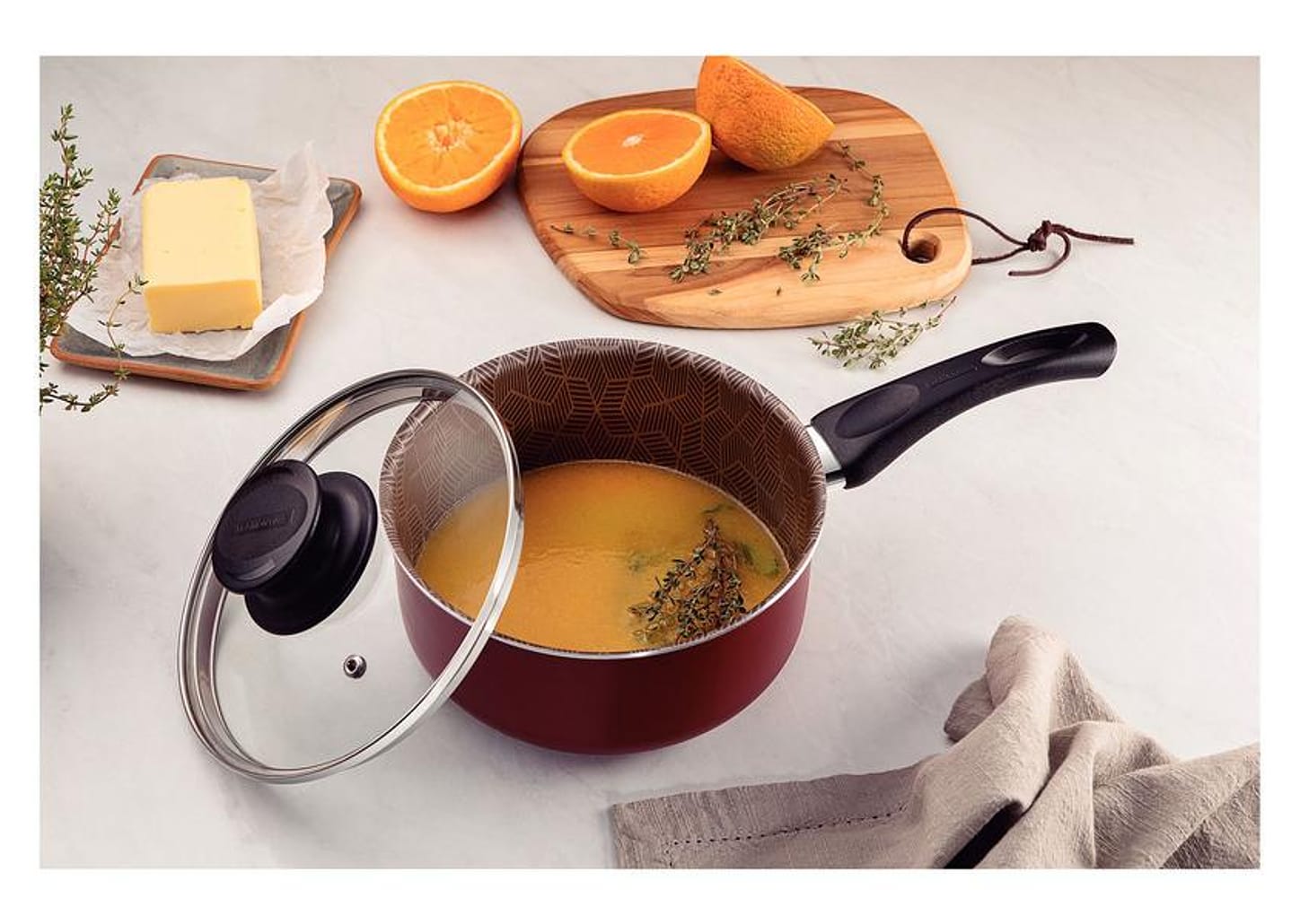 Panela Tramontina Antiaderente de Alumínio Vermelha 18cm 2,1L Paris