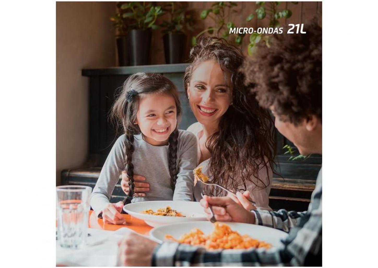 Micro-ondas Mondial 21L Branco MO-01-21