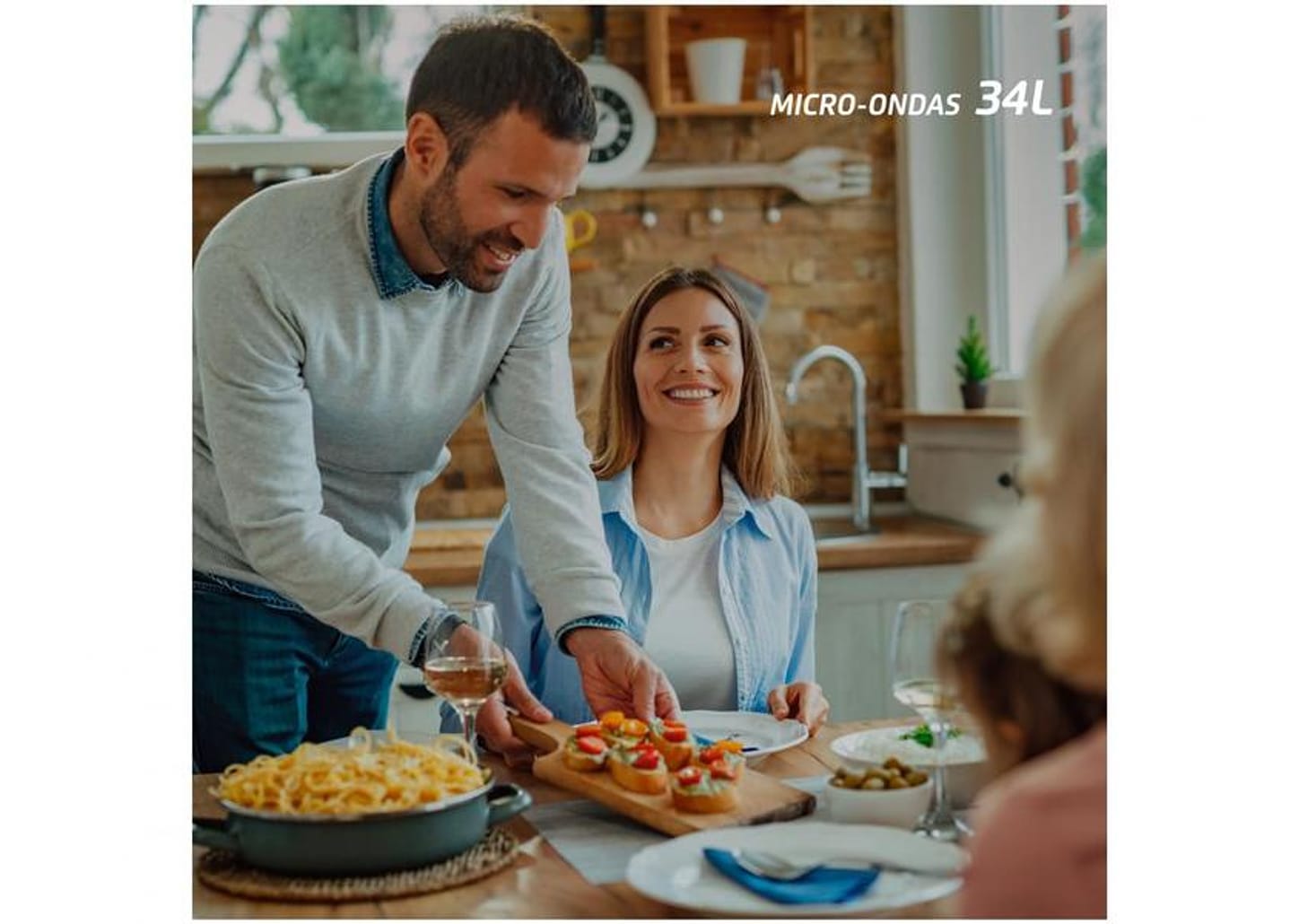 Micro-ondas Mondial 34L Espelhado - MO-02-34