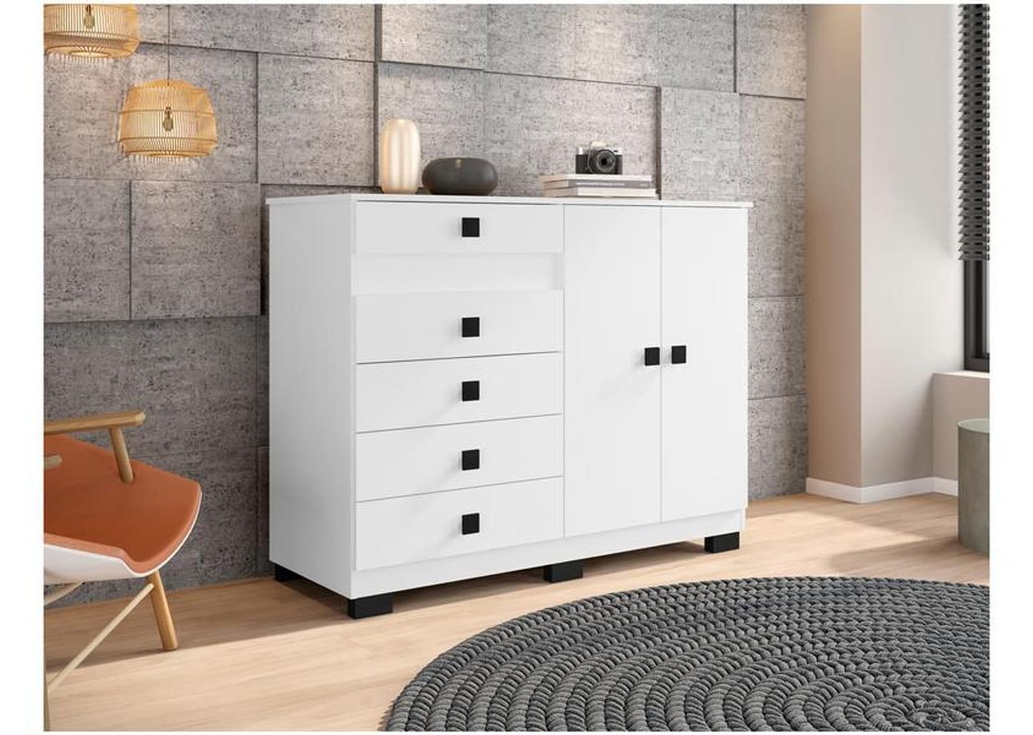 Cômoda 5 Gavetas 2 Portas Araplac Malu