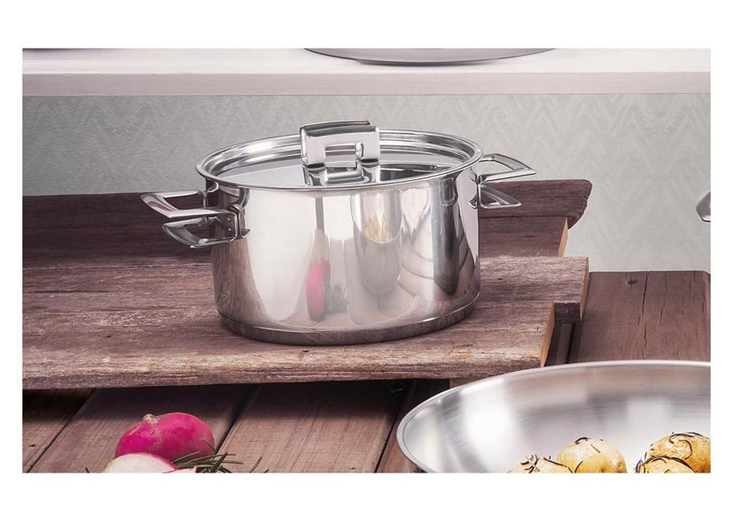 Caçarola Tramontina Inox Fundo Triplo com Tampa 3,6L 20cm Brava