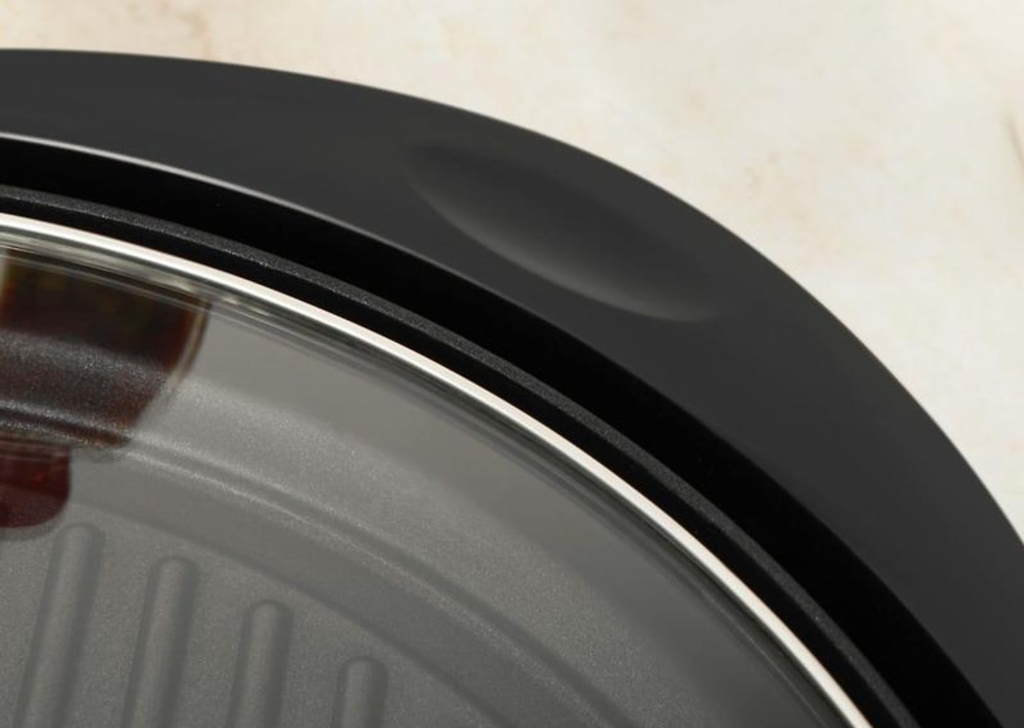 Grill Mondial Premium G 03 2 em 1 Redondo 1200W