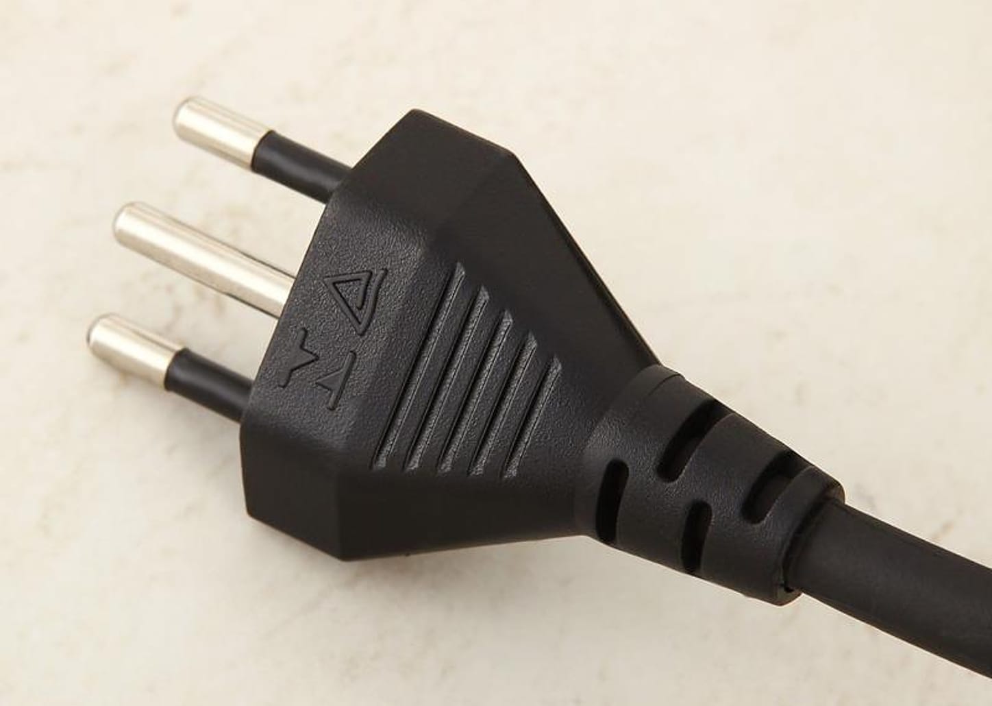 Grill Mondial Premium G 03 2 em 1 Redondo 1200W