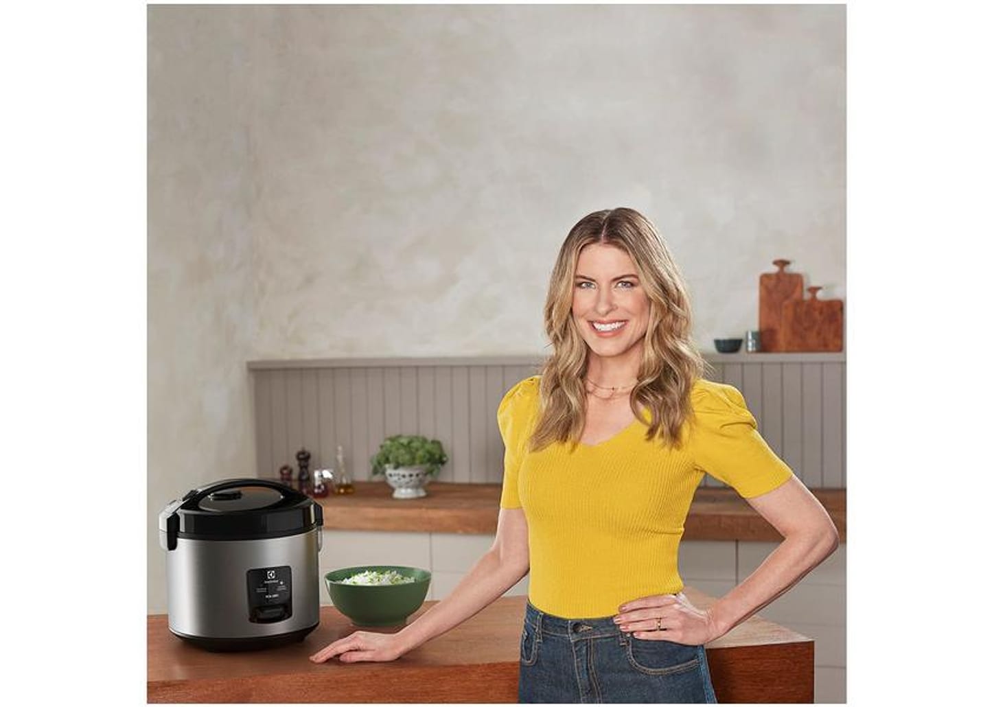 Panela de Arroz Elétrica Electrolux Efficient 2 em 1 700W 10 Xícaras