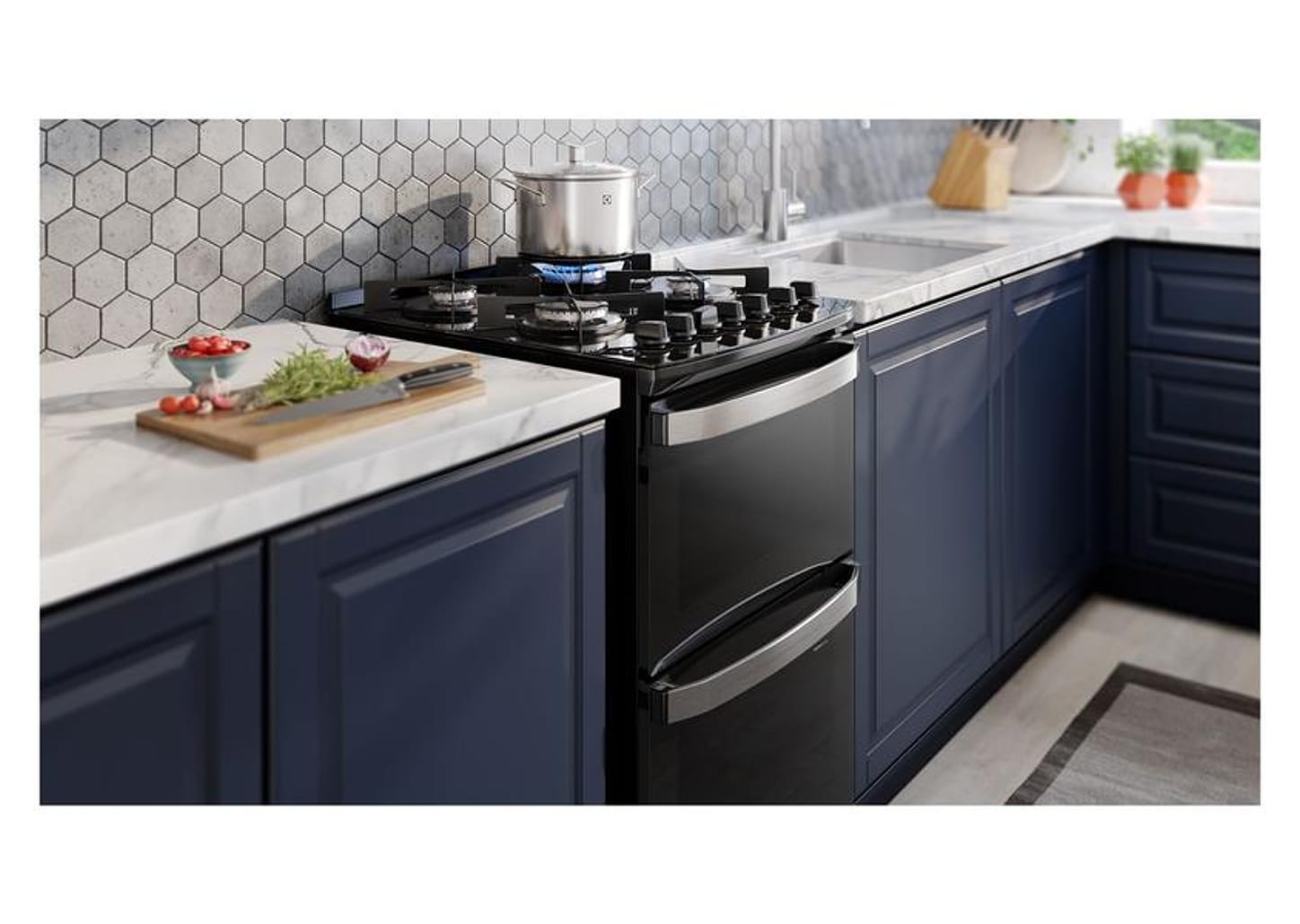 Fogão 4 Bocas Electrolux Mesa de Vidro Preto com - Timer Acendimento Automático VaporBake FE4DP