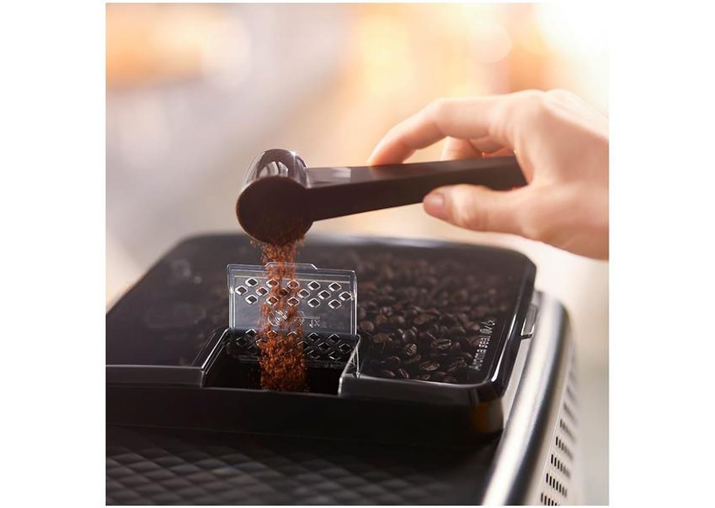 Cafeteira Espresso Philips Walita Series 1200 - EP1220/12 Preta