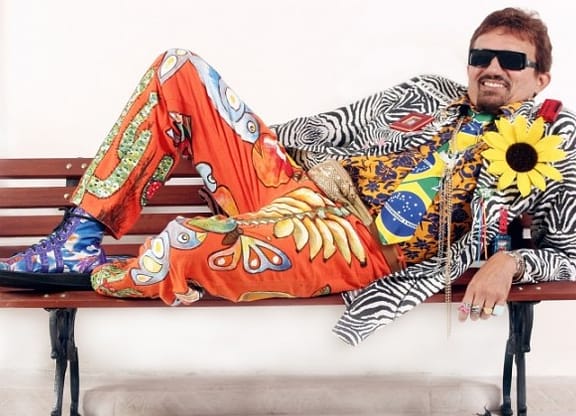 Presentes criativos Impedir o noivo de usar gravata brega