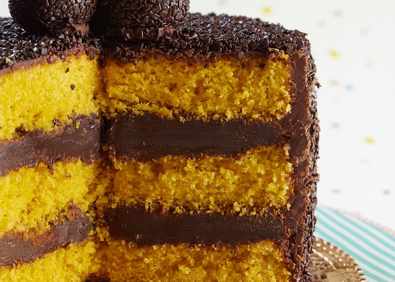 Bolo de Cenoura Semanal para a Noiva