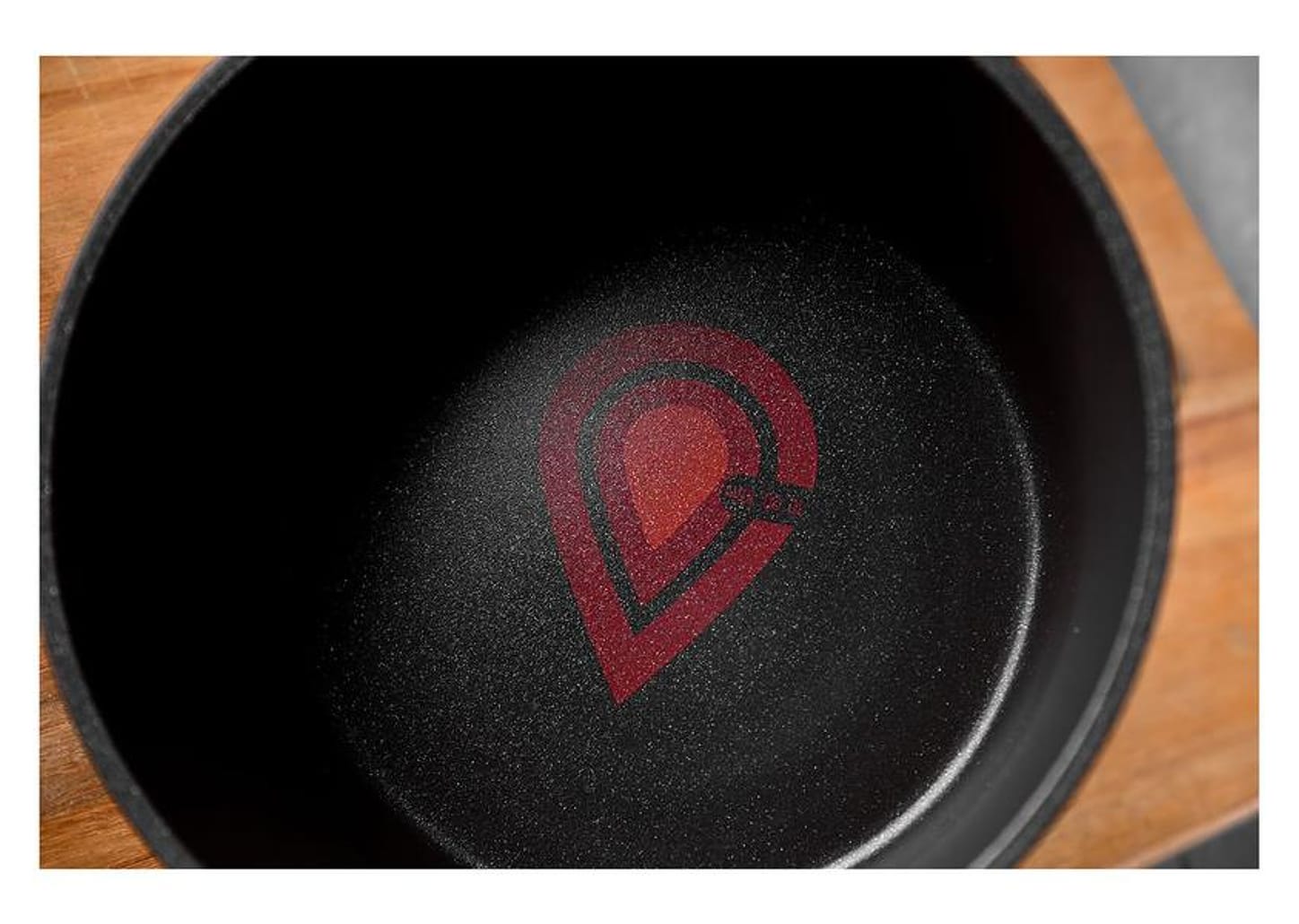 Jogo de Panelas Bergner Antiaderente de Alumínio Preto 4 Peças Chroma