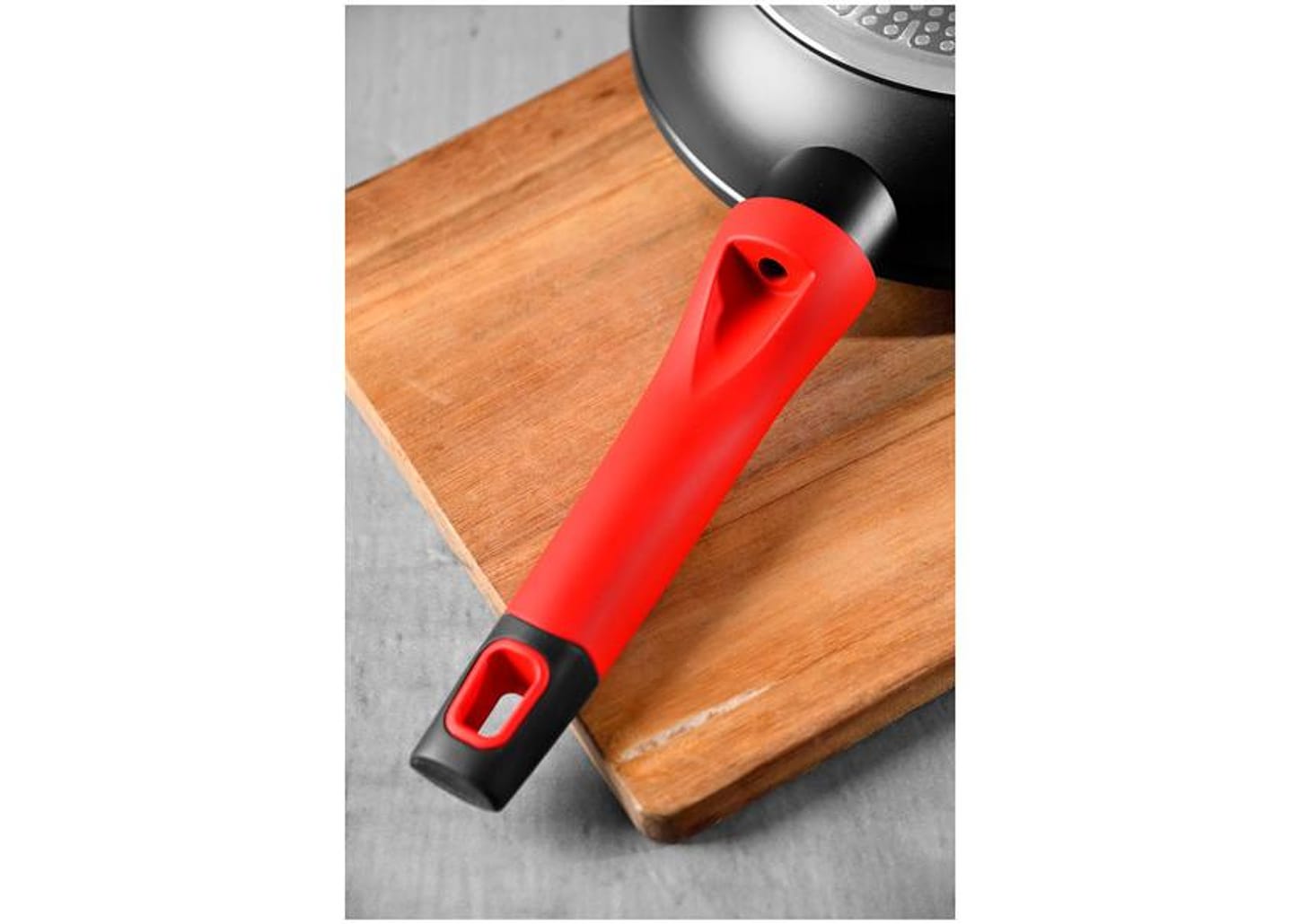 Jogo de Panelas Bergner Antiaderente de Alumínio Preto 4 Peças Chroma