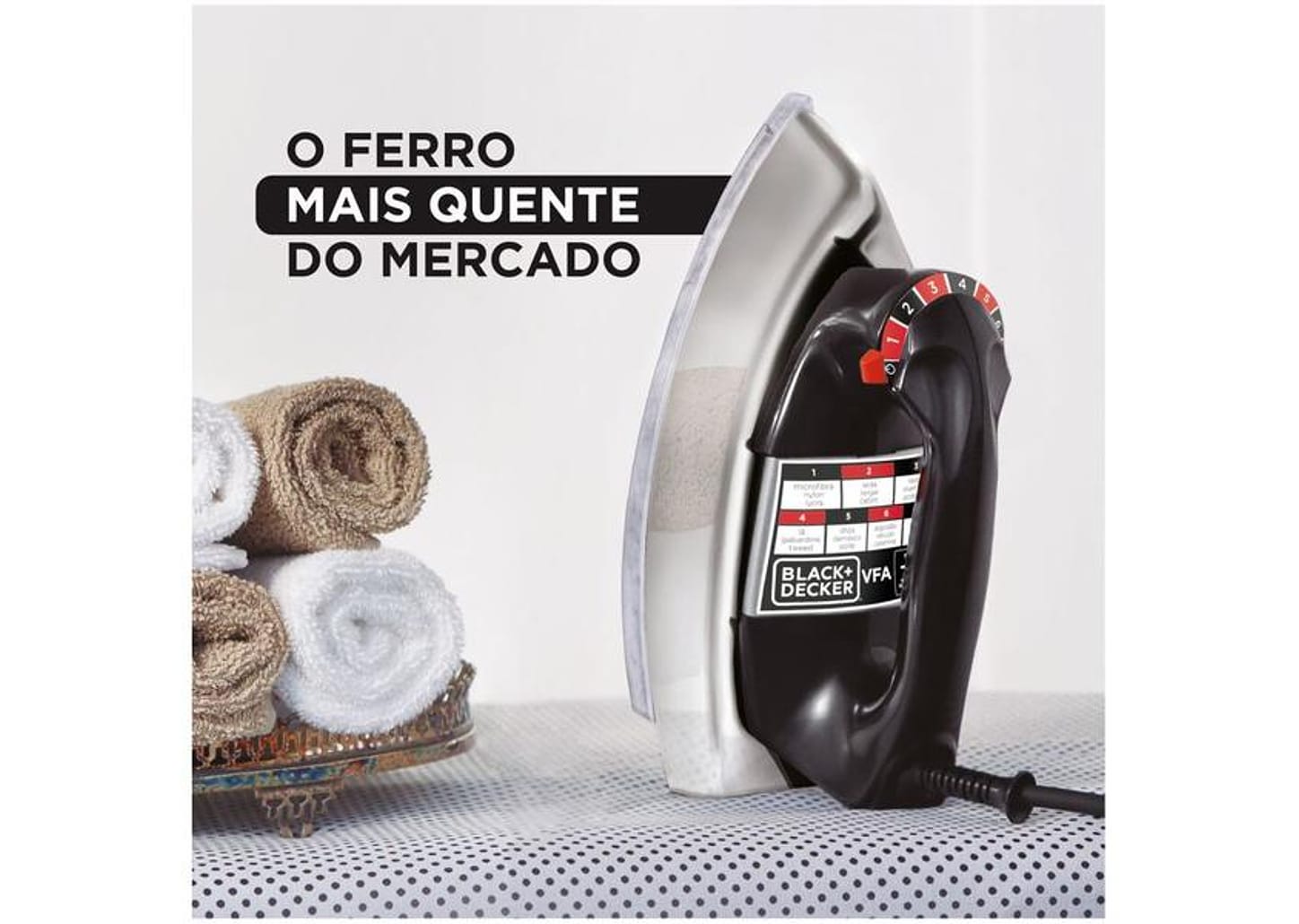 Ferro de Passar Roupa a Seco Black&Decker VFA-1110 Preto