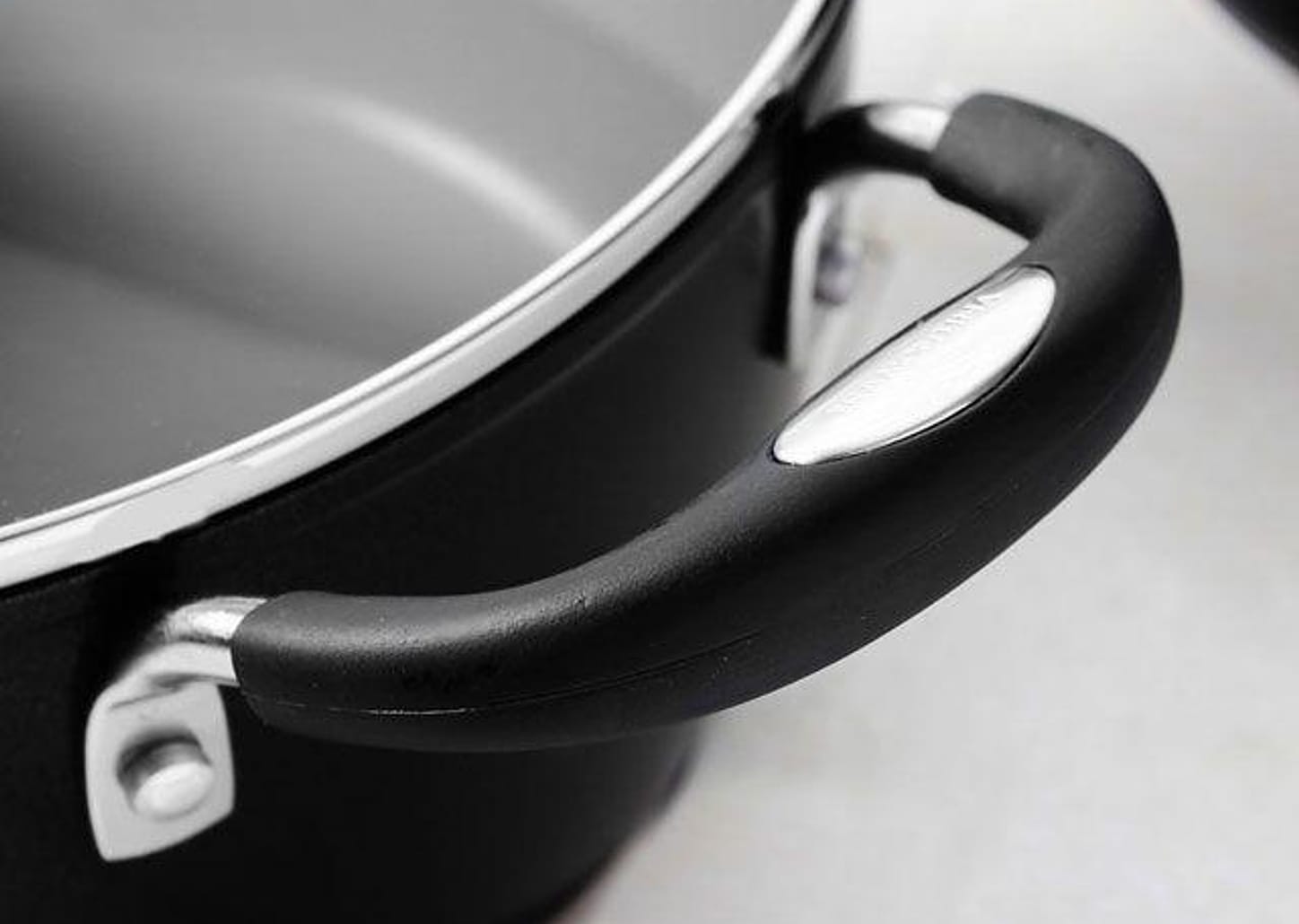 Jogo de Panelas Tramontina Antiaderente de Alumínio Preta 5 Peças Convida Mônaco