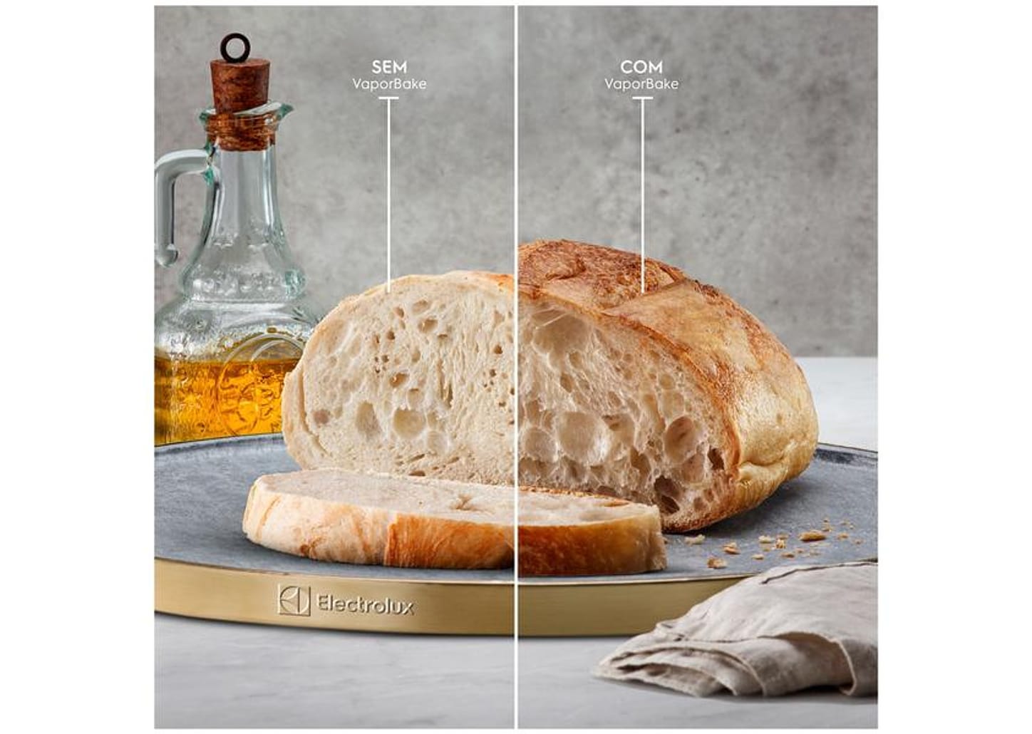 Fogão 4 Bocas de Piso Electrolux Mesa de Vidro - Preto com Grill Acendimento Automático FE4CP