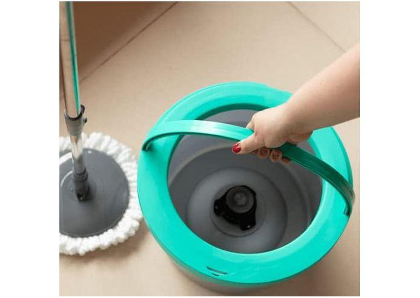 Mop Lava e Seca Bettanin Noviça Easy com Balde