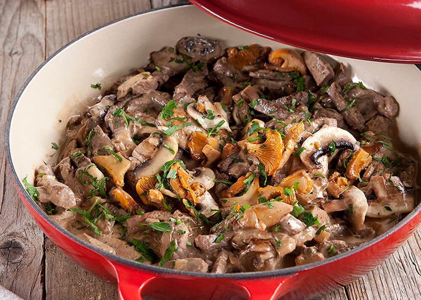 Caçarola De Ferro Buffet Le Creuset Signature Vermelha 30cm