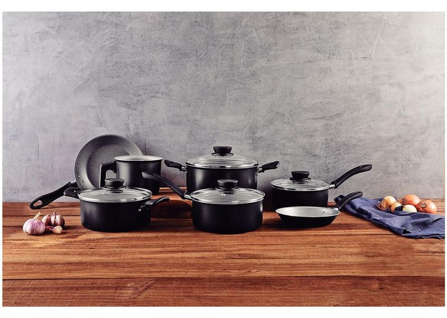 Jogo de Panelas Tramontina de Alumínio Preta 7 Peças Linz