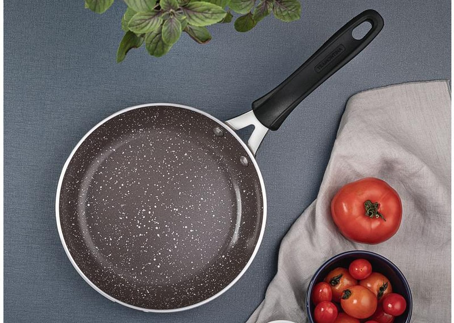 Frigideira de Alumínio Tunis Rosa Trufado 20cm